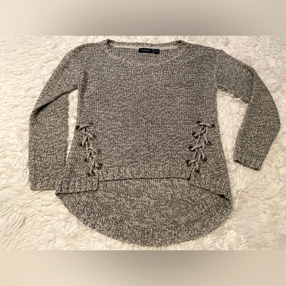 Grey Scoop Neck Knit Top 3/4 Sleeve. Eyelet Braid Detail. High Low Back Size XS